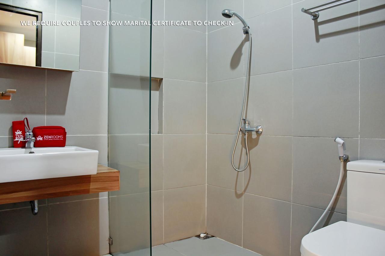Zen Rooms Permata Karawaci Syariah Tangerang Exterior photo